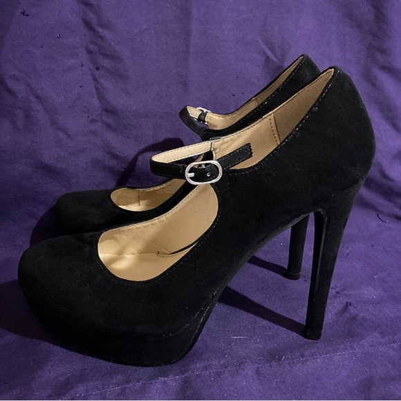 Chinese Laundry Shoes - *SOLD* Black Platform 4.5” Stiletto Heels - Size 7